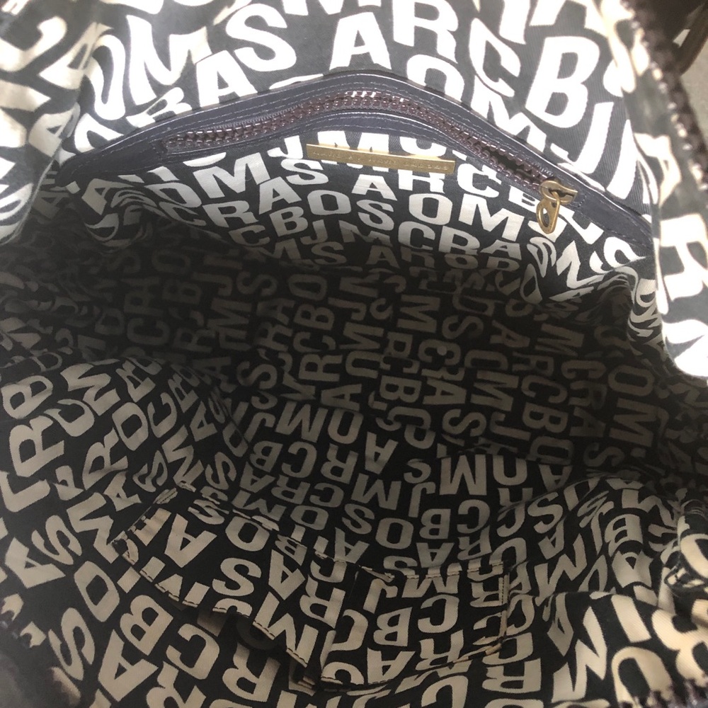 MARC BY MARC JACOBS Logo Quilted Canvas Tote - Picture 13 of 16